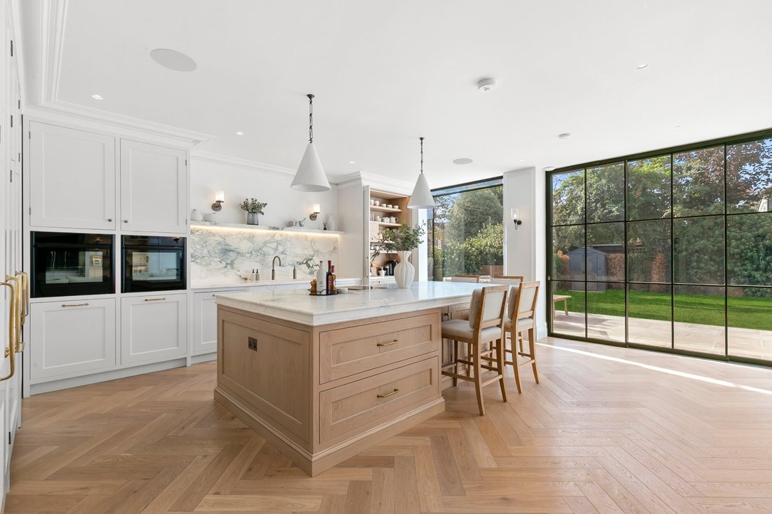 House in Castelnau, Richmond Upon Thames, England 5 - 17929791