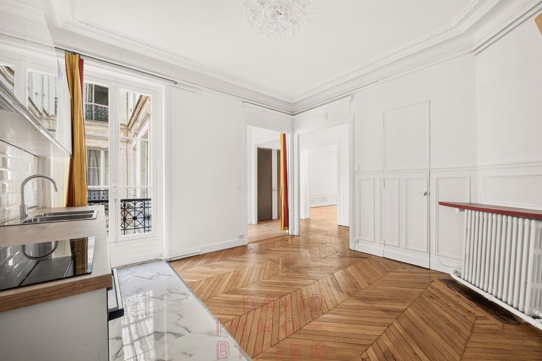 Apartment in Lorette-Martyrs, Paris 9e Arrondissement, Paris 4 - 18932022