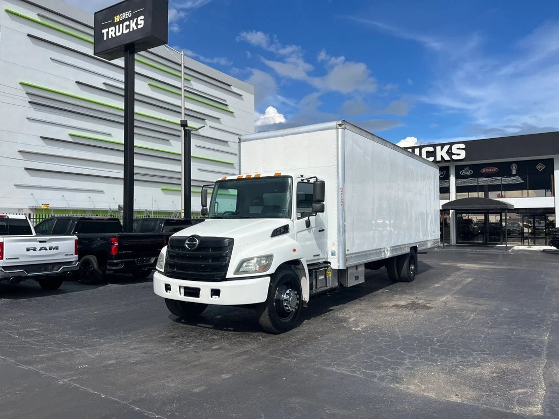 Pickup in Miami, FL, United States 1 - 18932244