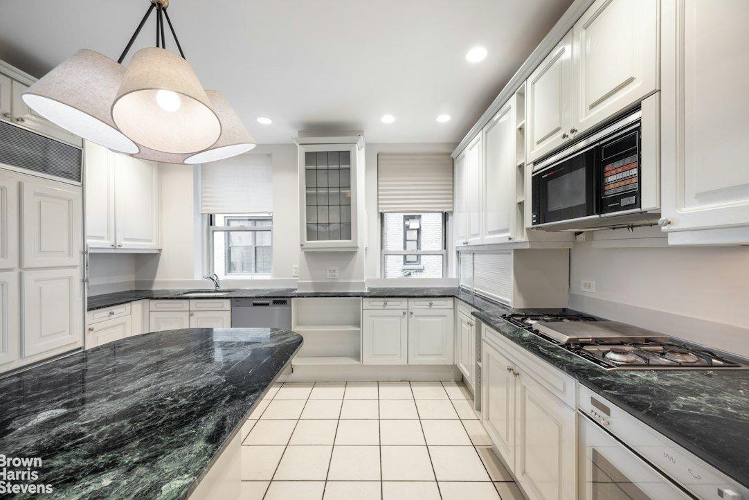 Co Op in New York, New York, United States 4 - 18934997