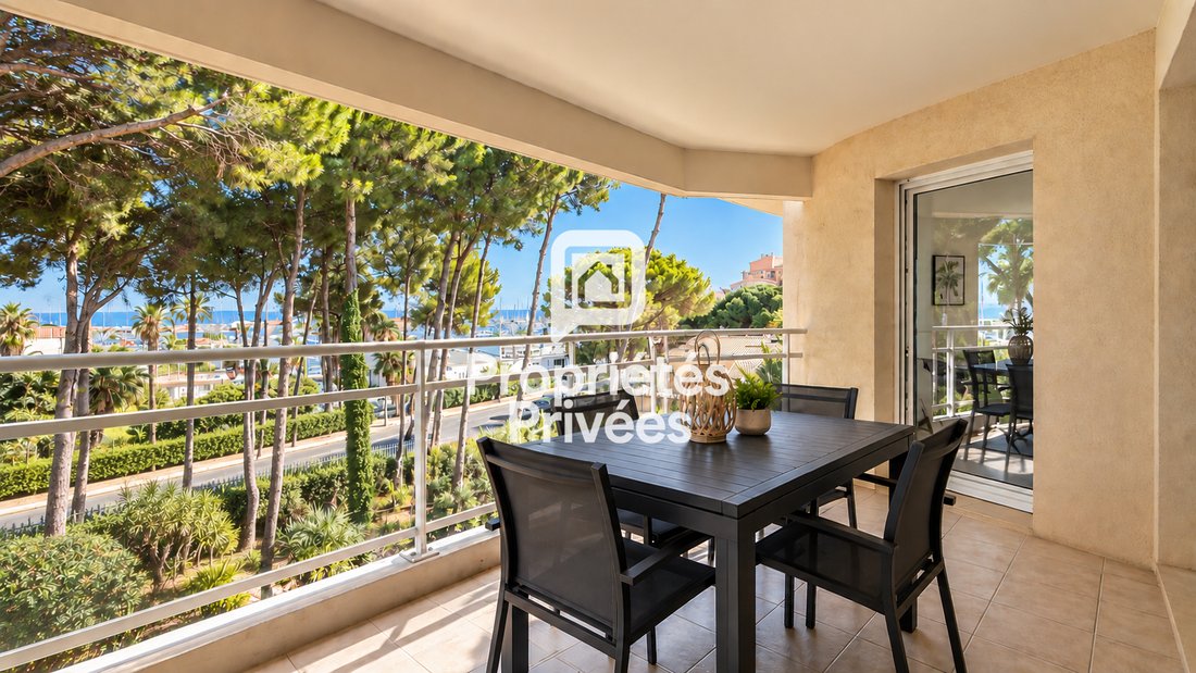 Apartment in Hyeres, Provence-Alpes-Côte d'Azur, France 3 - 18932671