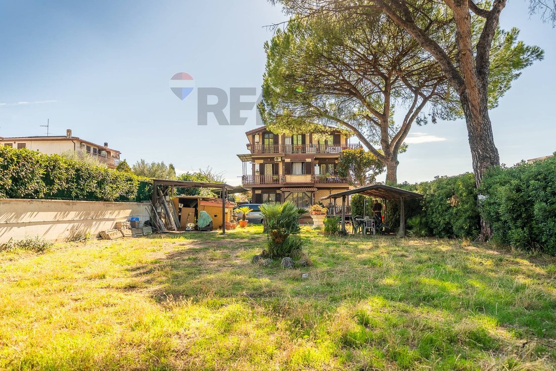 House in Casal Morena, Rome, Italy 2 - 18936195