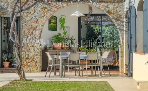 Villa in Les Plantiers-Le Plan, Mouans-Sartoux, France 1