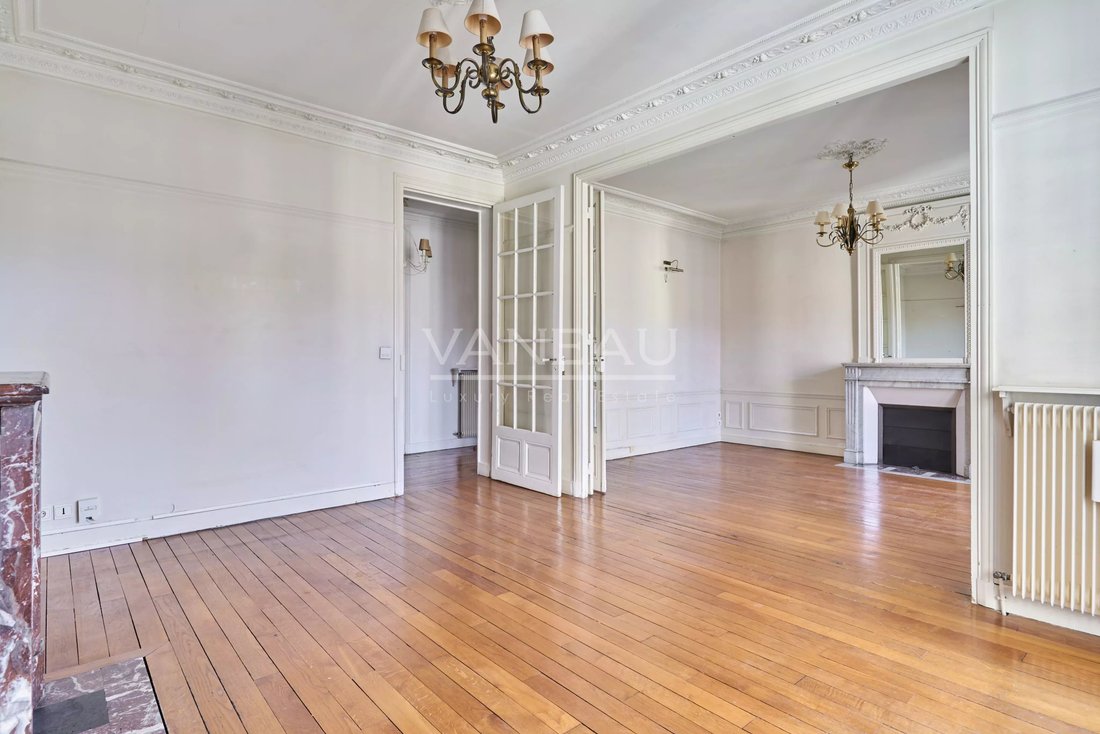 Apartment in Vaugirard-Parc des Expositions, Paris 15e Arrondissement, Paris 4 - 18935520