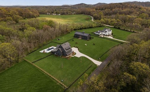 House in College Grove, Tennessee, United States 1