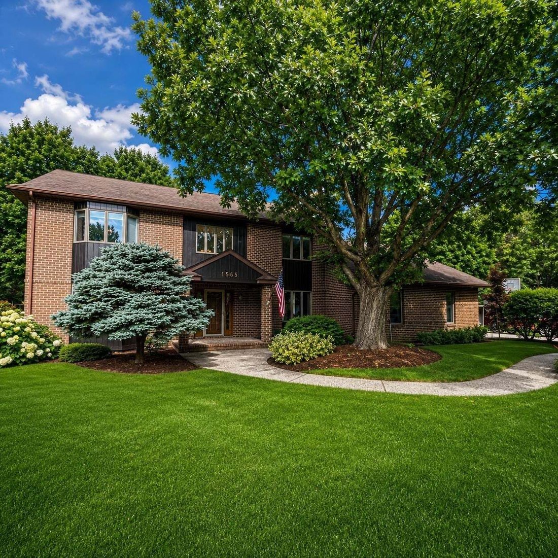 House in Essexville, Michigan, United States 1 - 18935957