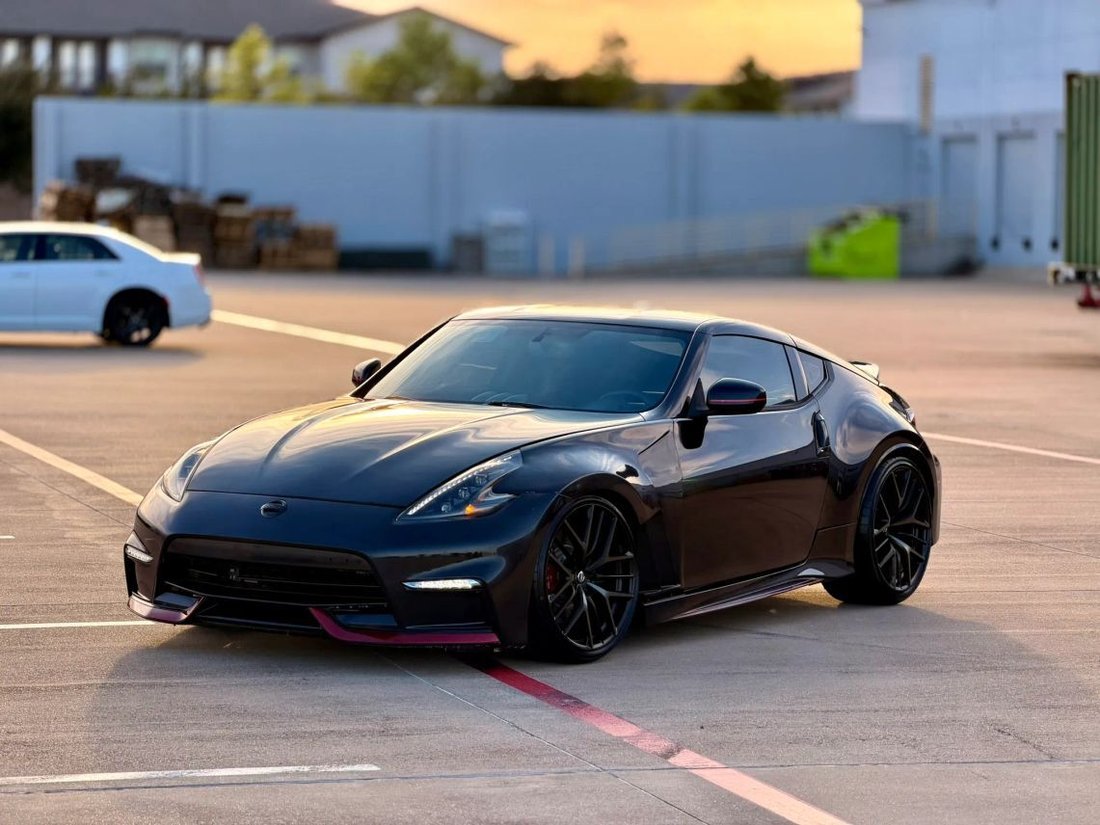 Coupe in Houston, TX, United States 5 - 18932359