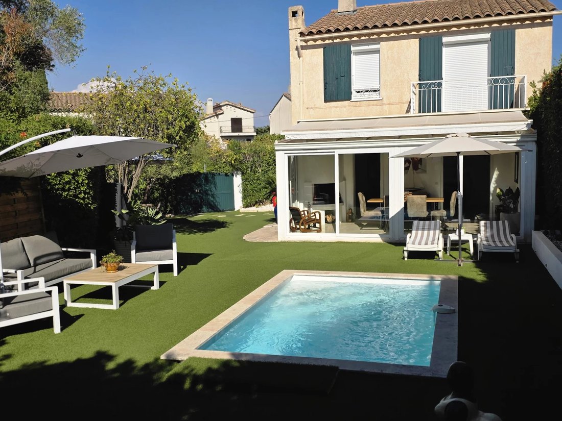 House in Les Combes, Antibes, France 1 - 18933970