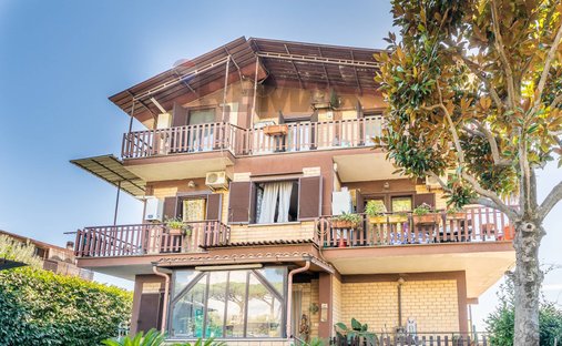 House in Casal Morena, Rome, Italy 1