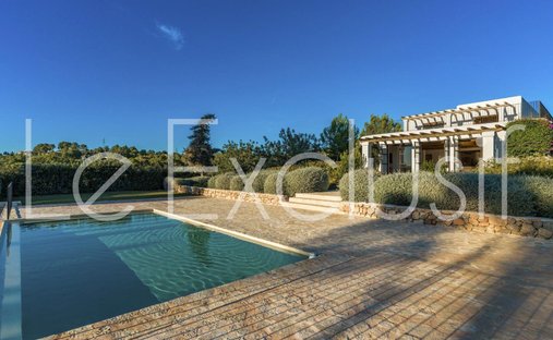 Villa in Santa Gertrudis de Fruitera, Santa Eularia des Riu, Balearic Islands 1