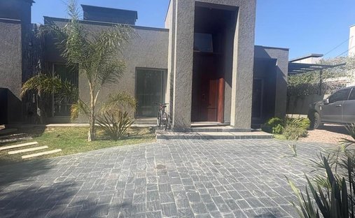 House in Mendoza, Mendoza Province, Argentina 1