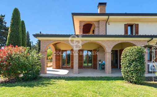 Villa in Misano Adriatico, Emilia-Romagna, Italy 1