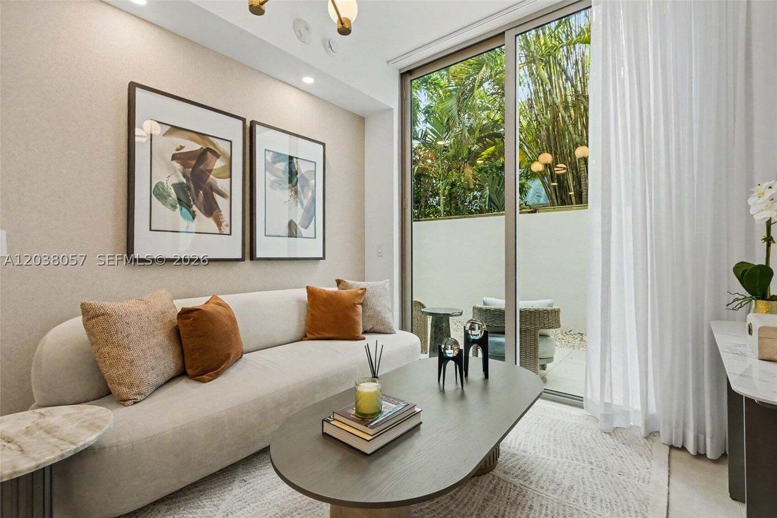 Condo in Miami, Florida, United States 2 - 18193481