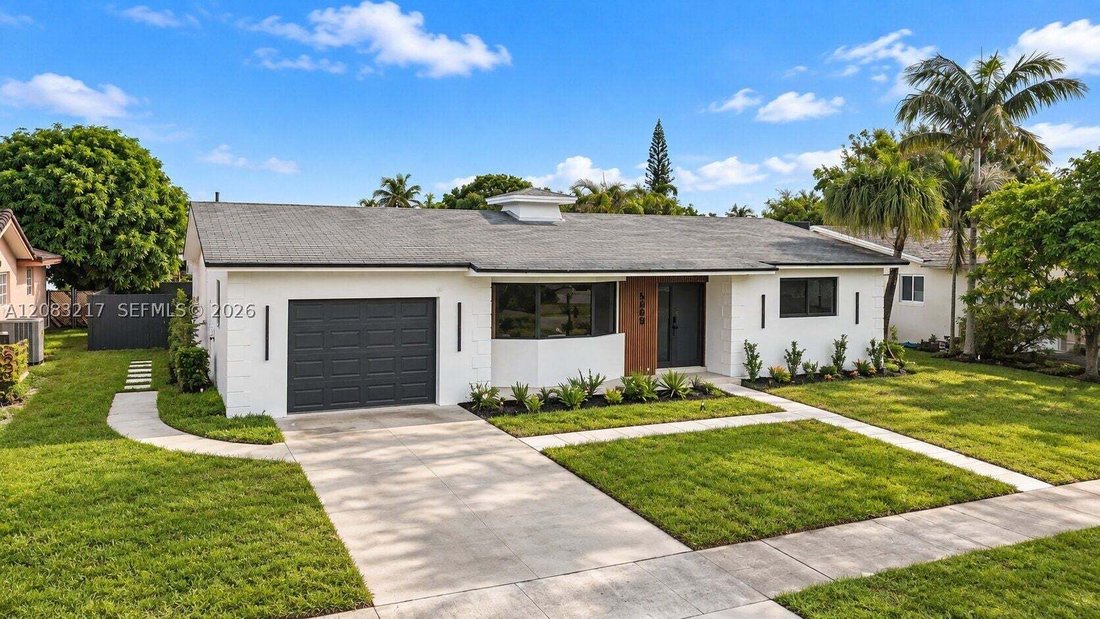 House in Hollywood, Florida, United States 1 - 18934332