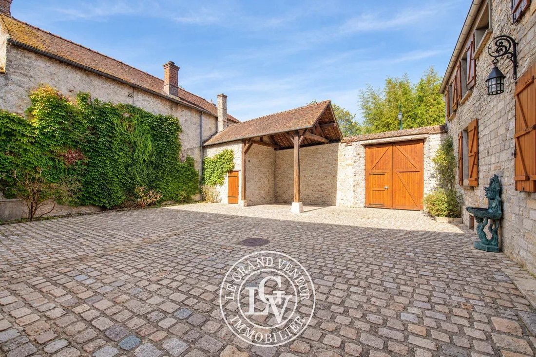 House in Centre Ville Nord Ouest, Fontainebleau, France 2 - 18933950