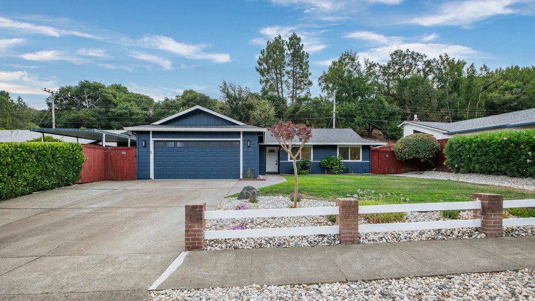House in Petaluma, California, United States 1 - 18933409