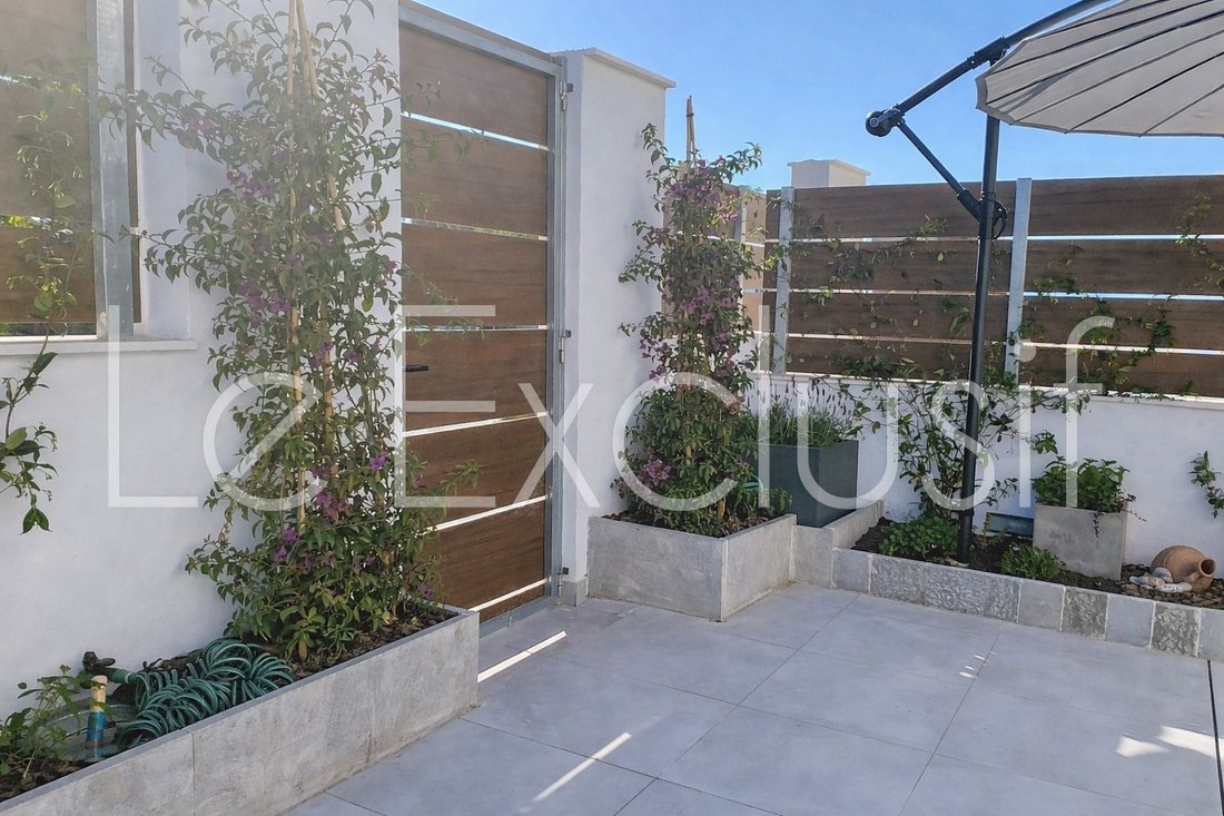 Townhouse in Jesus, Santa Eularia des Riu, Balearic Islands 2 - 18935833