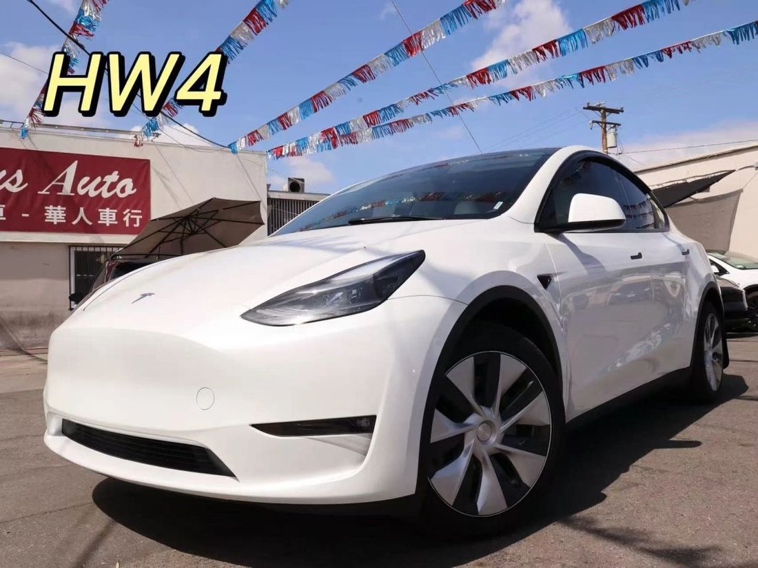 Suv in El Monte, CA, United States 1 - 18932484