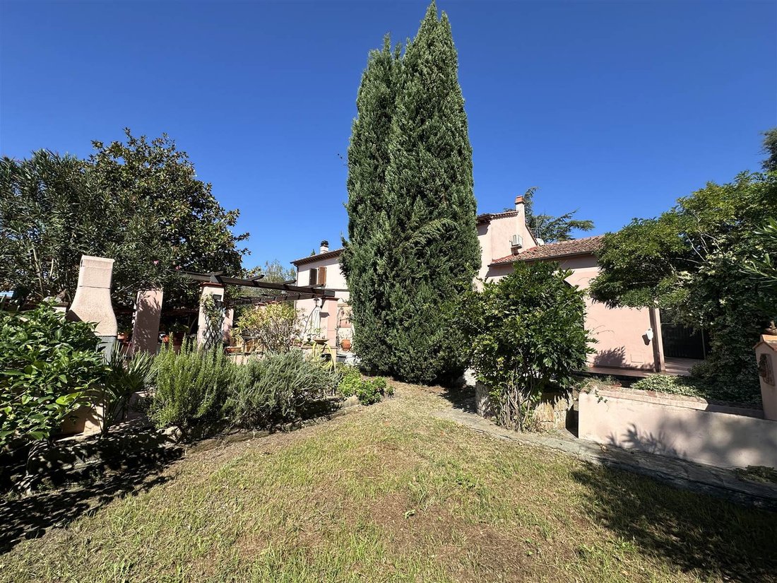 Townhouse in San Giuliano Terme, Tuscany, Italy 4 - 18934158