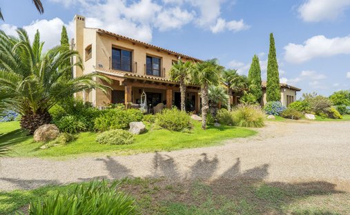 Farm Ranch in Montbrio del Camp, Catalonia, Spain 1