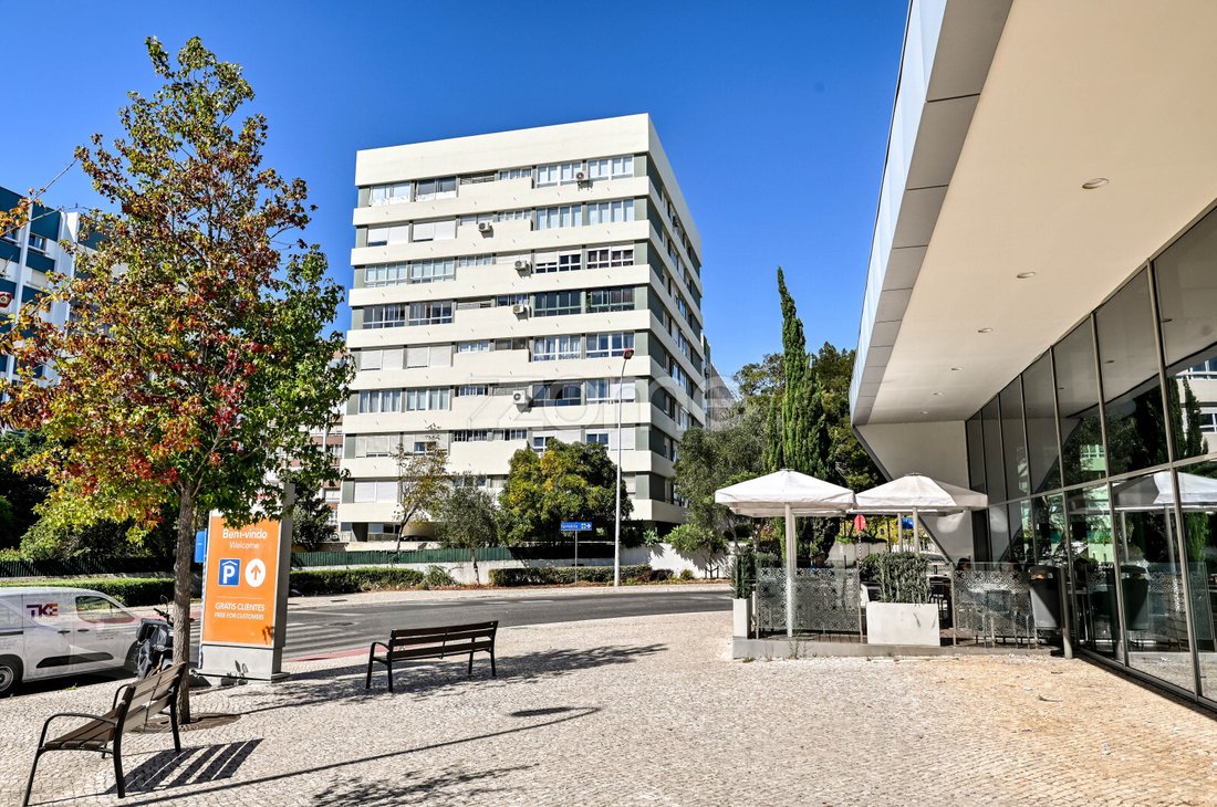 Apartment in Oeiras e Sao Juliao da Barra, Paco de Arcos e Caxias, Lisbon, Portugal 5 - 18935708