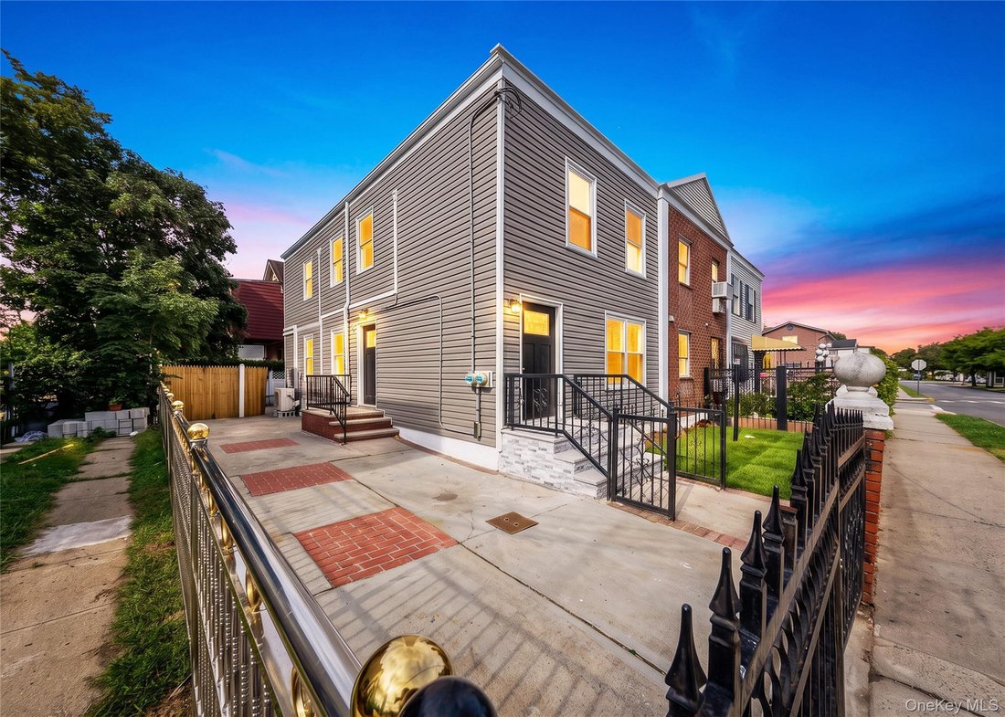 House in New York, New York, United States 2 - 18934063