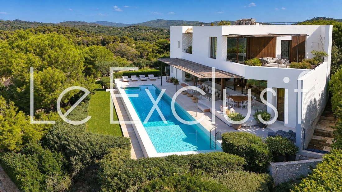 Villa in Roca Llisa, Santa Eularia des Riu, Balearic Islands 1 - 18935845