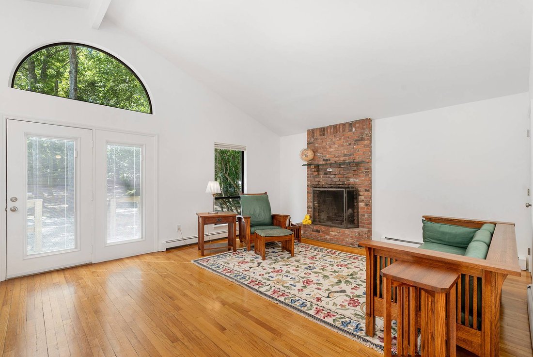House in East Hampton, New York, United States 4 - 18934859