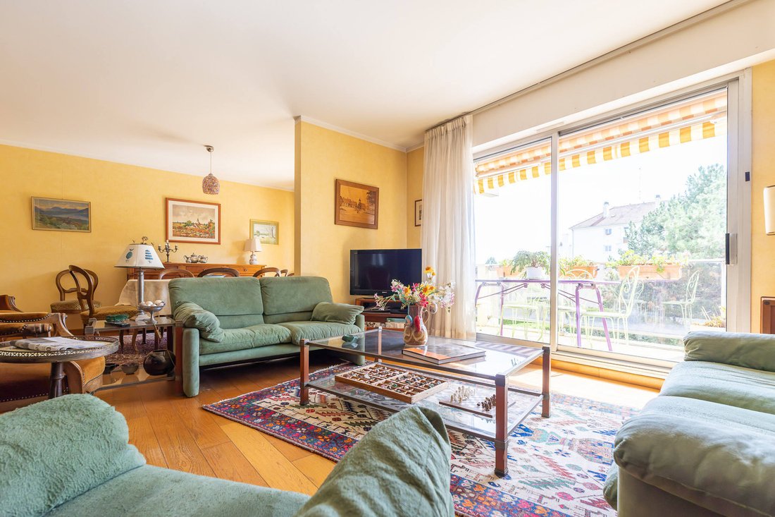 Apartment in Grangier, Dijon, France 2 - 18935382