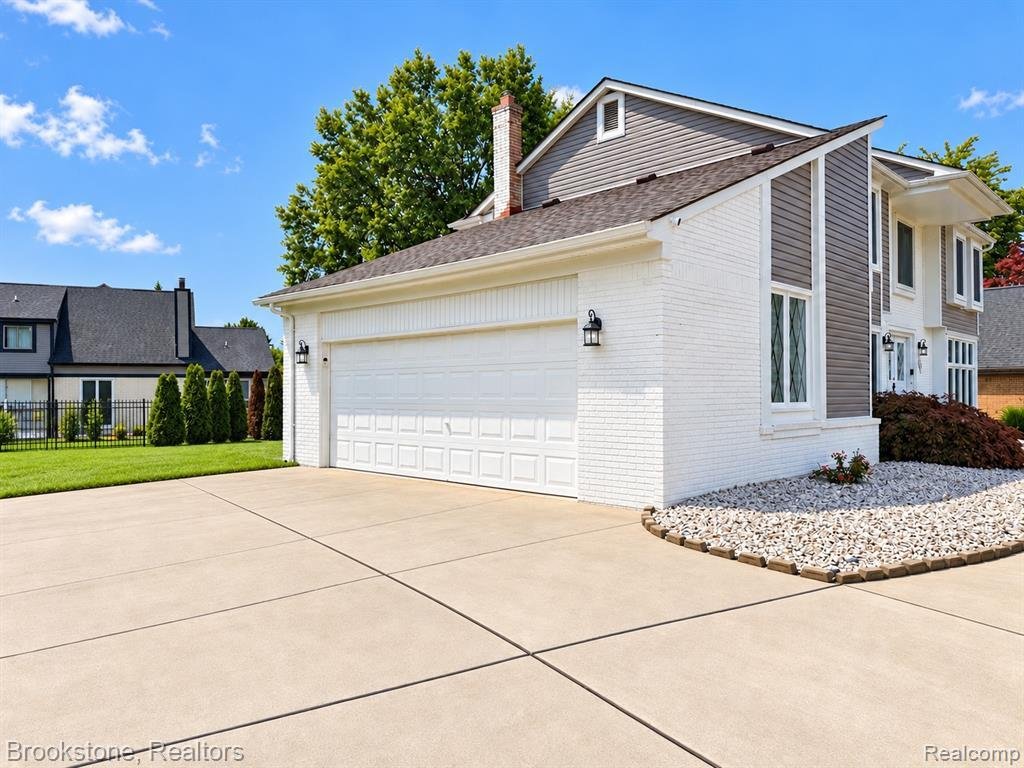 House in Farmington Hills, Michigan, United States 4 - 18934994