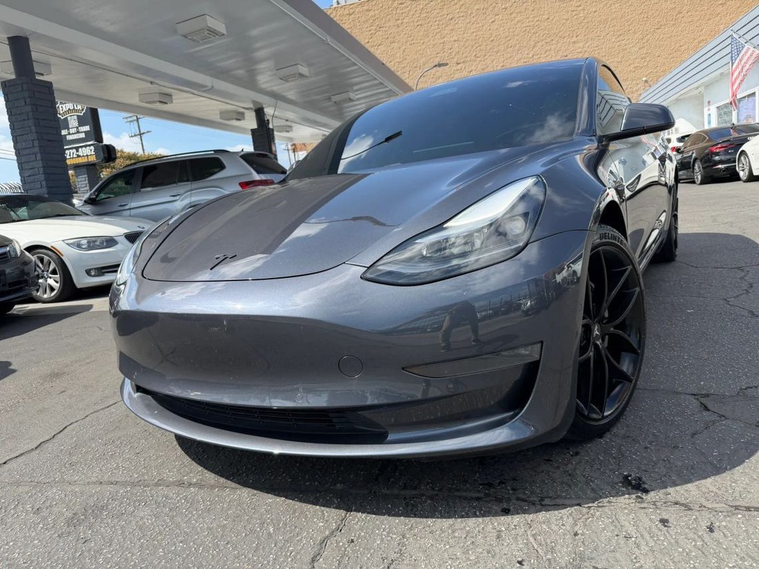 Sedan in Arleta, CA, United States 3 - 18932339