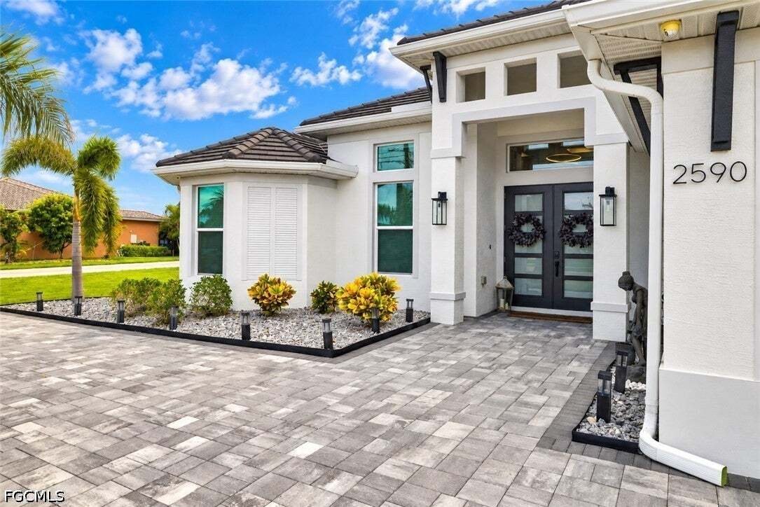 House in Cape Coral, Florida, United States 4 - 18933727