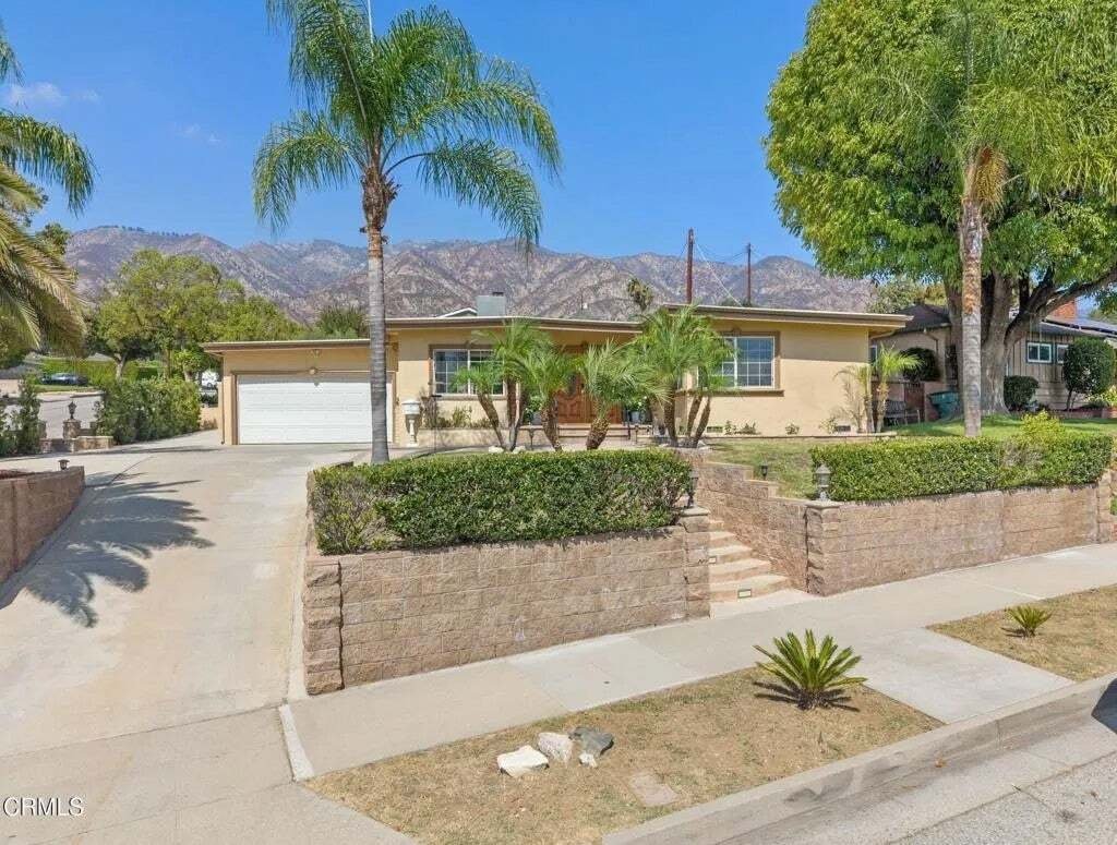House in Altadena, California, United States 1 - 18934577
