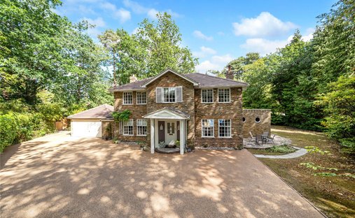 House in Hook Heath, Woking, England 1