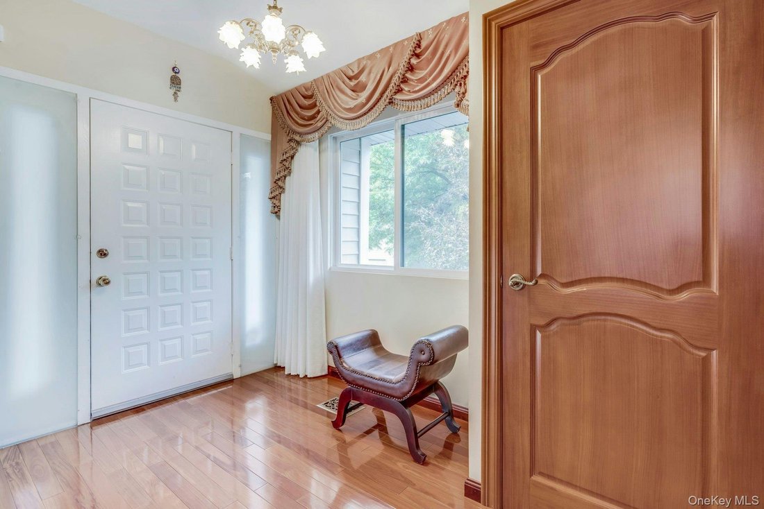 House in Woodbury, New York, United States 3 - 18936148