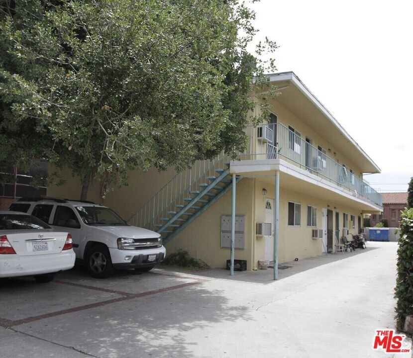 Los Angeles, California, United States 1 - 18933793