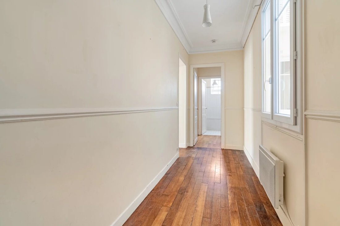 Apartment in Saint Lambert, Paris 15e Arrondissement, Paris 1 - 18932039