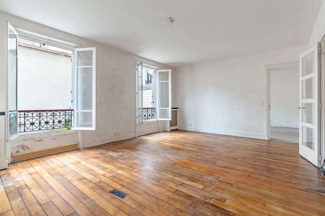 Apartment in Saint Lambert, Paris 15e Arrondissement, Paris 2 - 18932041