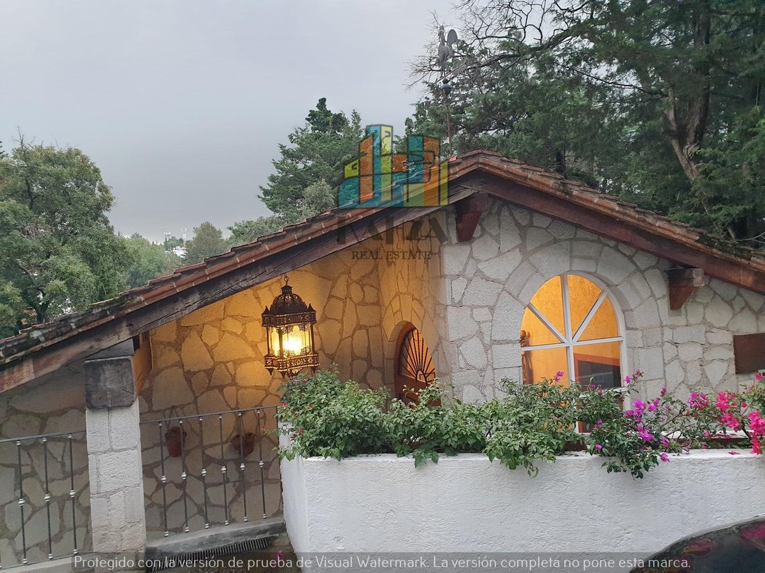 House in Mexico City, Mexico 3 - 18933070