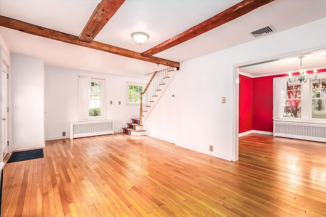 House in Trumbull, Connecticut, United States 5 - 18932136