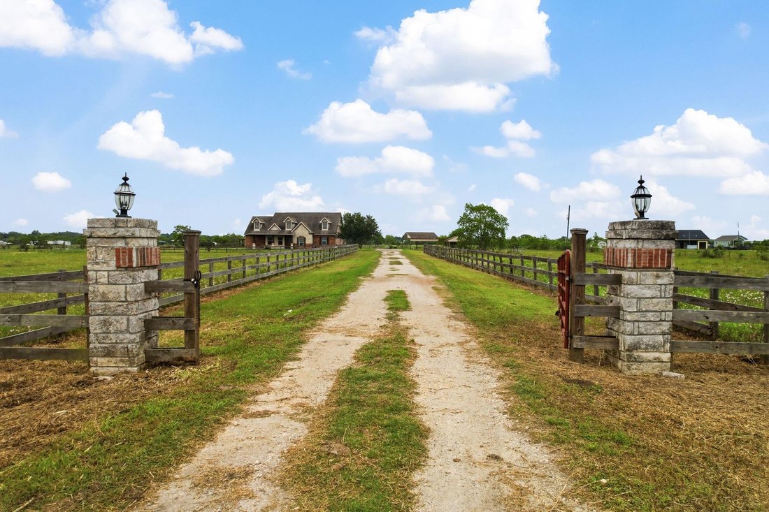 House in Winnie, Texas, United States 3 - 18935187
