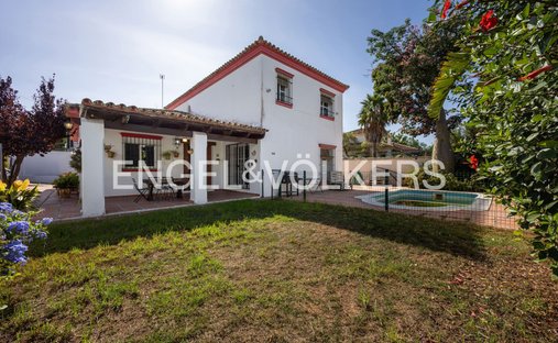 Villa in Sanlucar de Barrameda, Andalusia, Spain 1