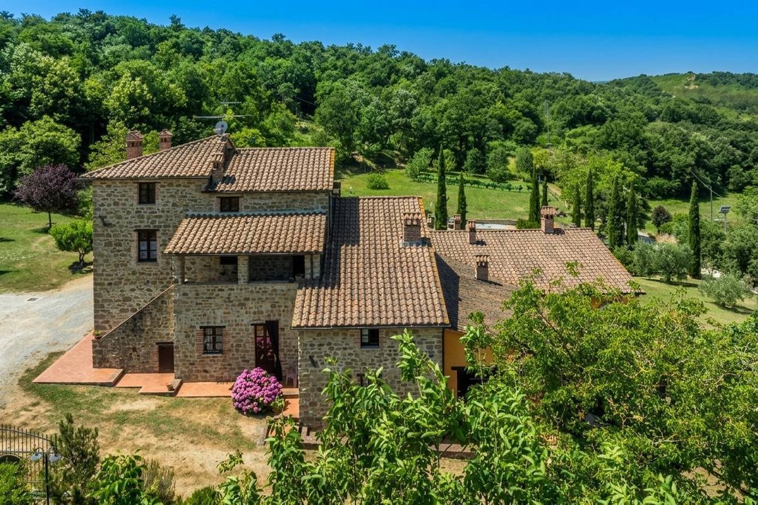 Country House in Città di Castello, Umbria, Italy 4 - 15275413