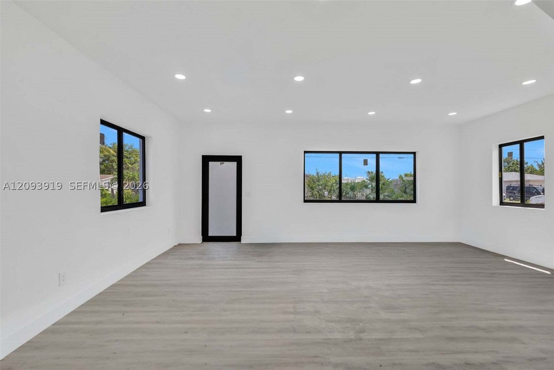 House in Miramar, Florida, United States 3 - 18934295