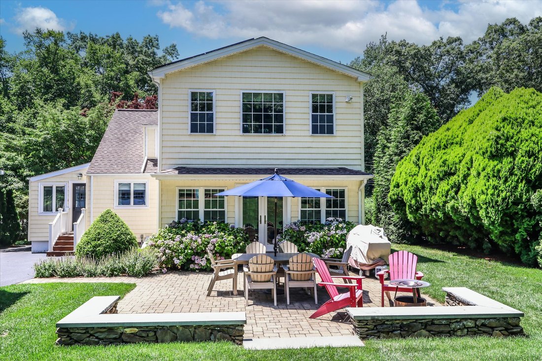 House in Trumbull, Connecticut, United States 1 - 18932122