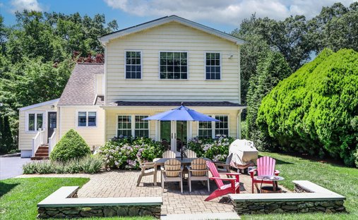 House in Trumbull, Connecticut, United States 1