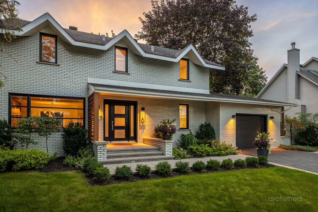 House in Boucherville, Quebec, Canada 1 - 18754730