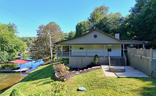 House in Hiawassee, Georgia, United States 1