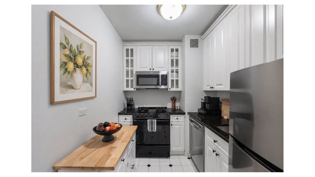 Co Op in New York, New York, United States 5 - 18934964