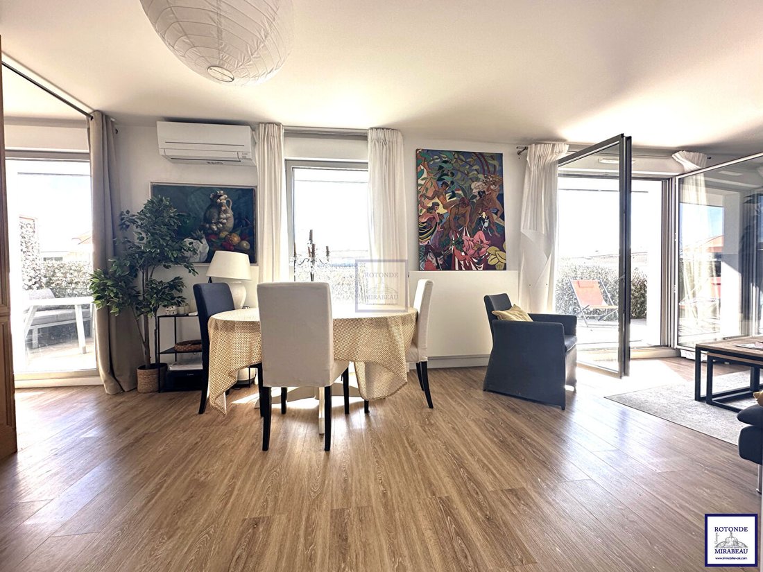 Apartment in Granettes-Jauberte-Sainte Anne, Aix-en-Provence, France 5 - 18935539